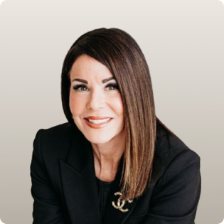Lori Brown headshot