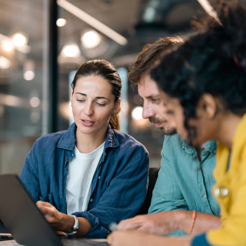 Group chatting over tablet
